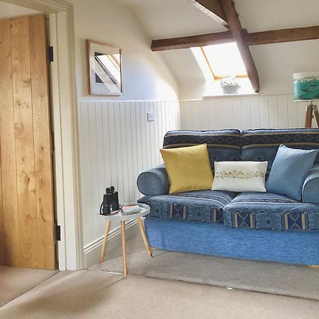 Neuadd B&B Suites Crickhowell Dış mekan fotoğraf