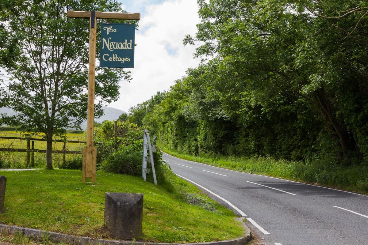 Neuadd B&B Suites Crickhowell Dış mekan fotoğraf
