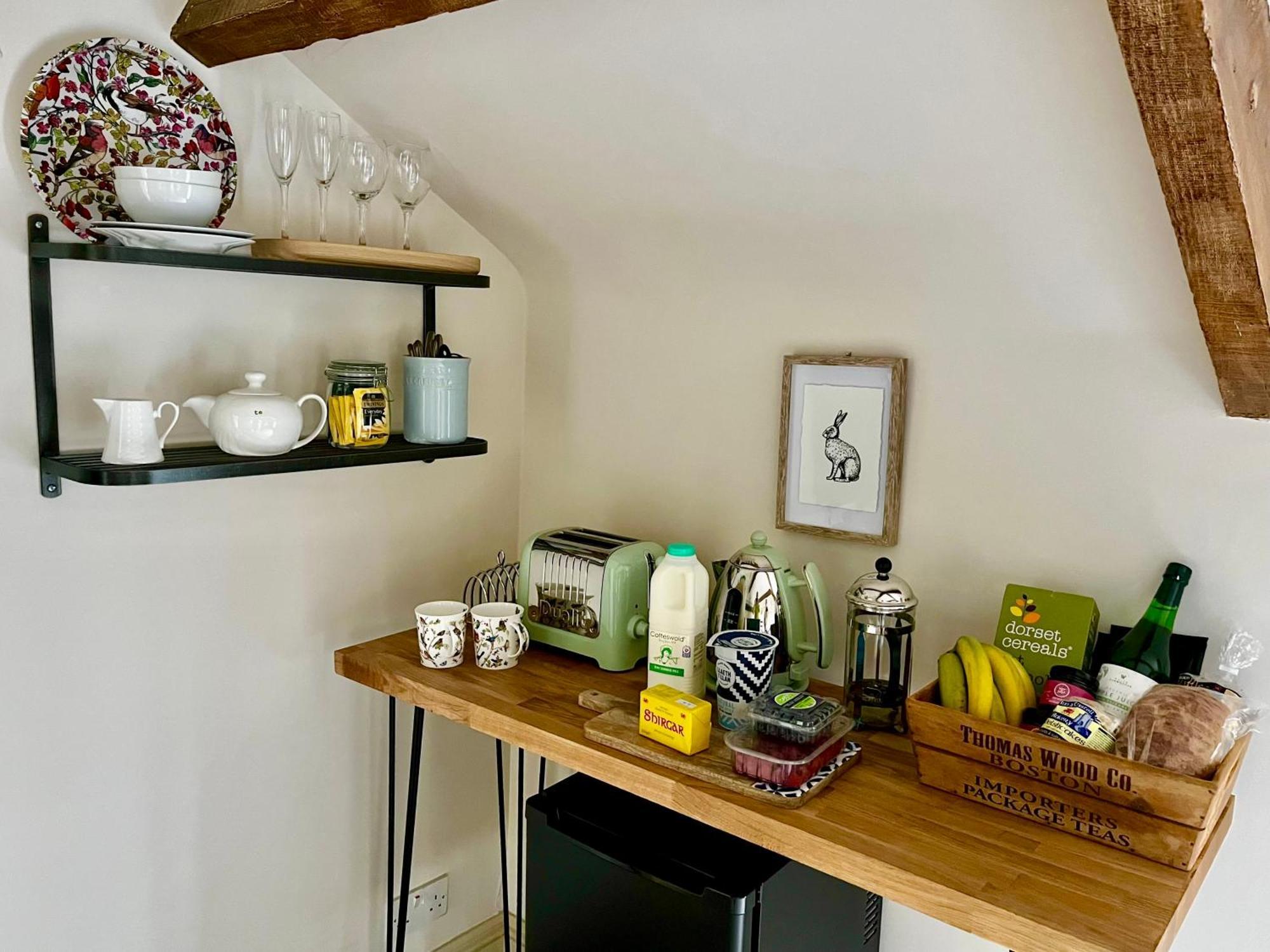Neuadd B&B Suites Crickhowell Dış mekan fotoğraf